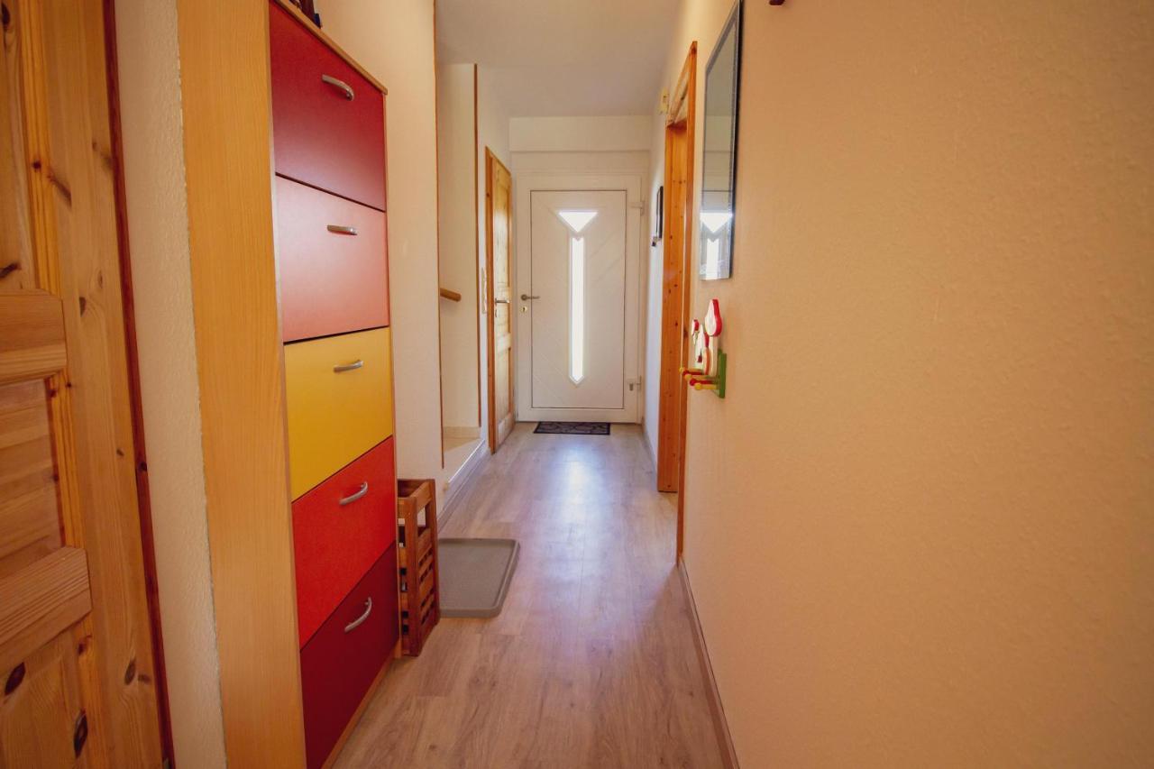 Haus Leuchtturm - Ebbe Apartment Krummhoern Luaran gambar